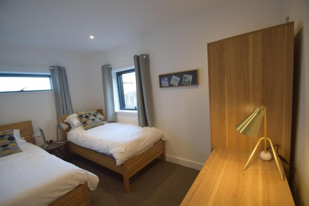 Flat 1 High Tide House, Mortehoe - Beautifully Designed Ground Floor Flat With Sea Views And Garden Dış mekan fotoğraf